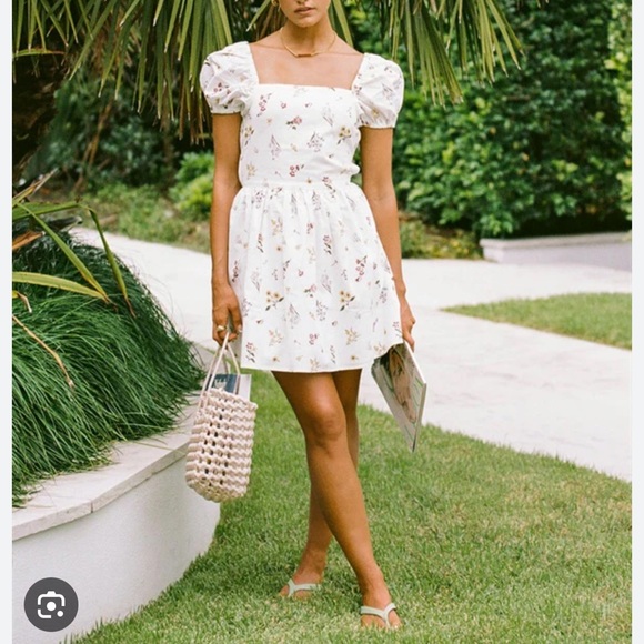 Sabo Skirt Dresses & Skirts - Sabo Skirt Santa Cruz White Floral Print Dress Size Small